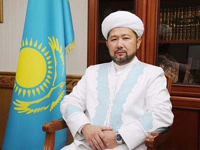 Муфтий Гайнутдин поздравил Наурызбая кажы Таганулы с днем рождения