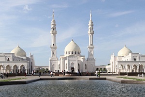 Russian Muslim Culture: Social Reality and Concept