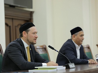 Дамир Мухетдинов прочитал лекцию в Управлении мусульман Узбекистана