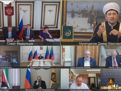 Damir Mukhetdinov spoke at a meeting of the Council on Interethnic Relations and Interaction with Religious Associations
